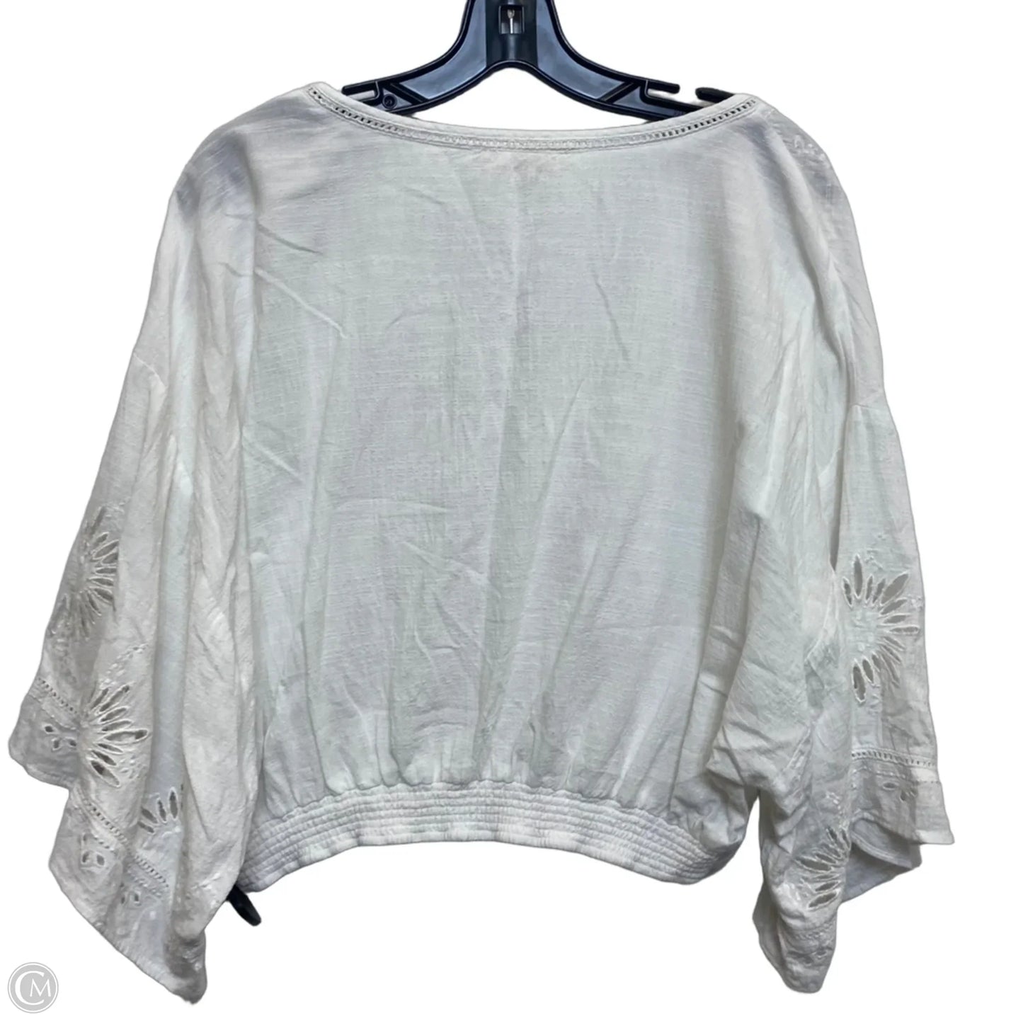 Top Short Sleeve By Love Stitch In White, Size: L