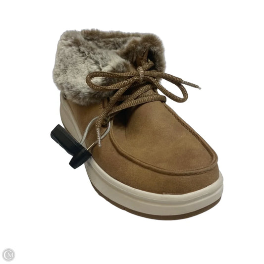 Boots Ankle Flats By Bobs In Tan, Size: 7
