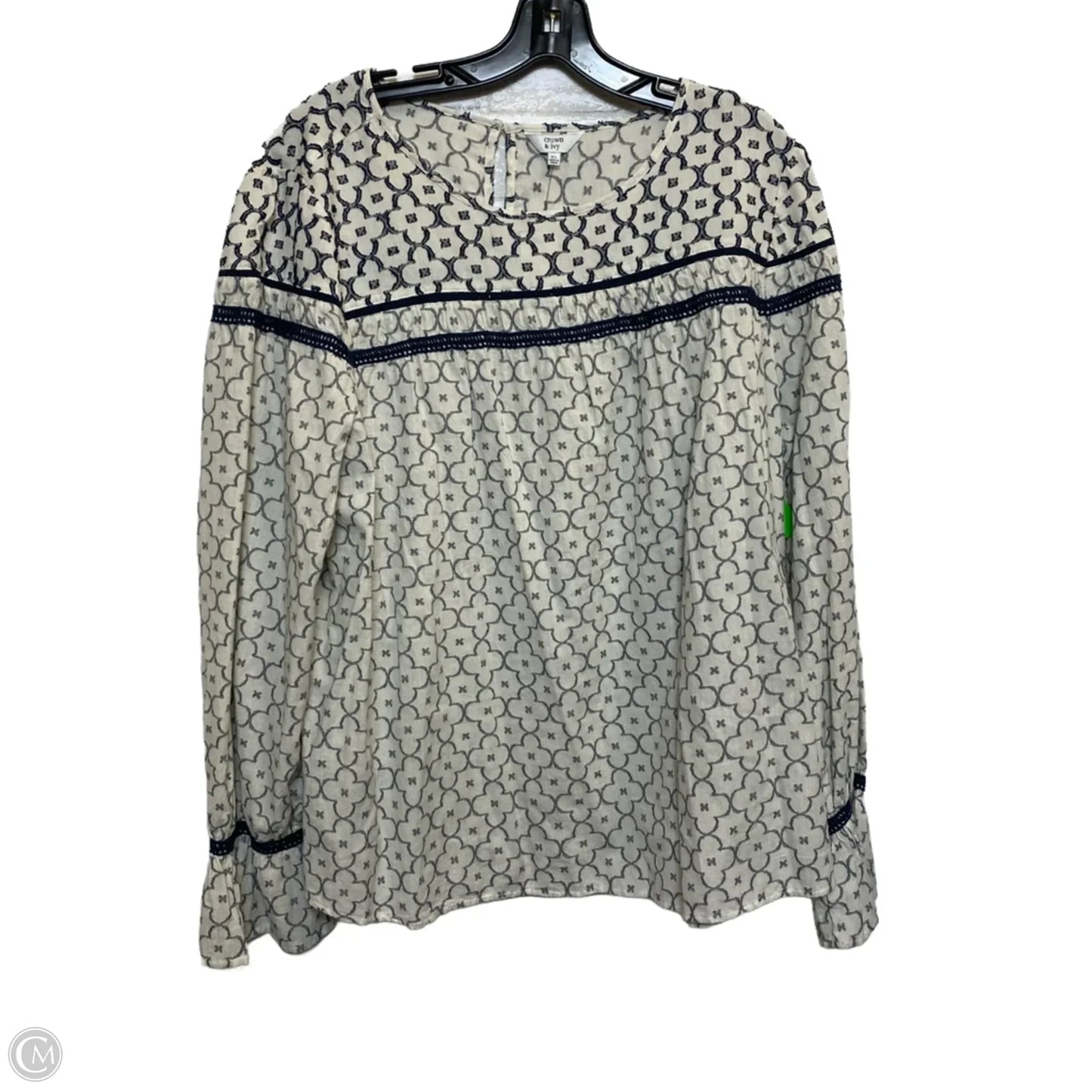 Top Long Sleeve By Crown And Ivy In Blue & White, Size: Xl
