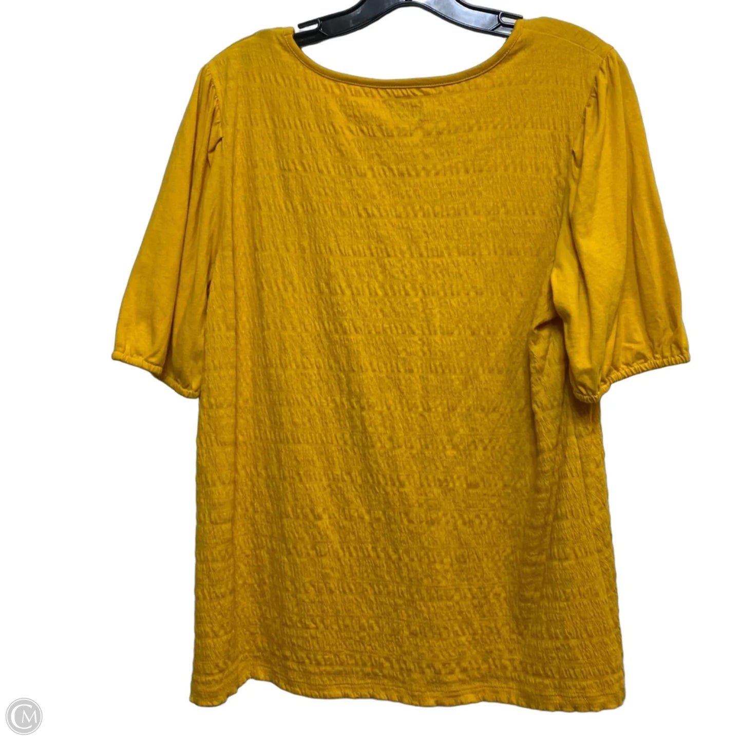 Top Short Sleeve By Kim Rogers In Yellow, Size: M