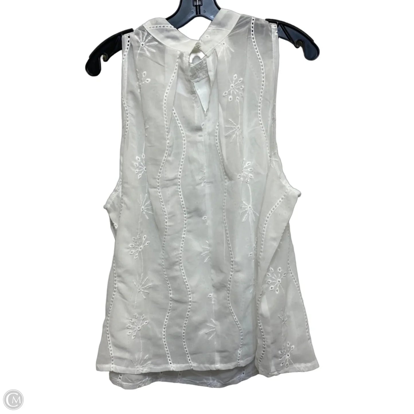 Top Sleeveless By Shein In White, Size: 3x