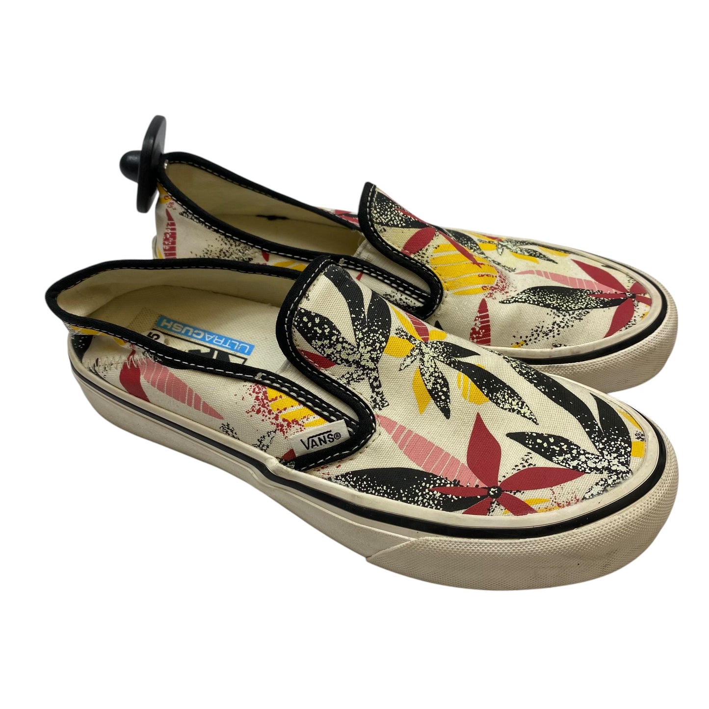 Shoes Flats By Vans In Cream, Size: 7.5