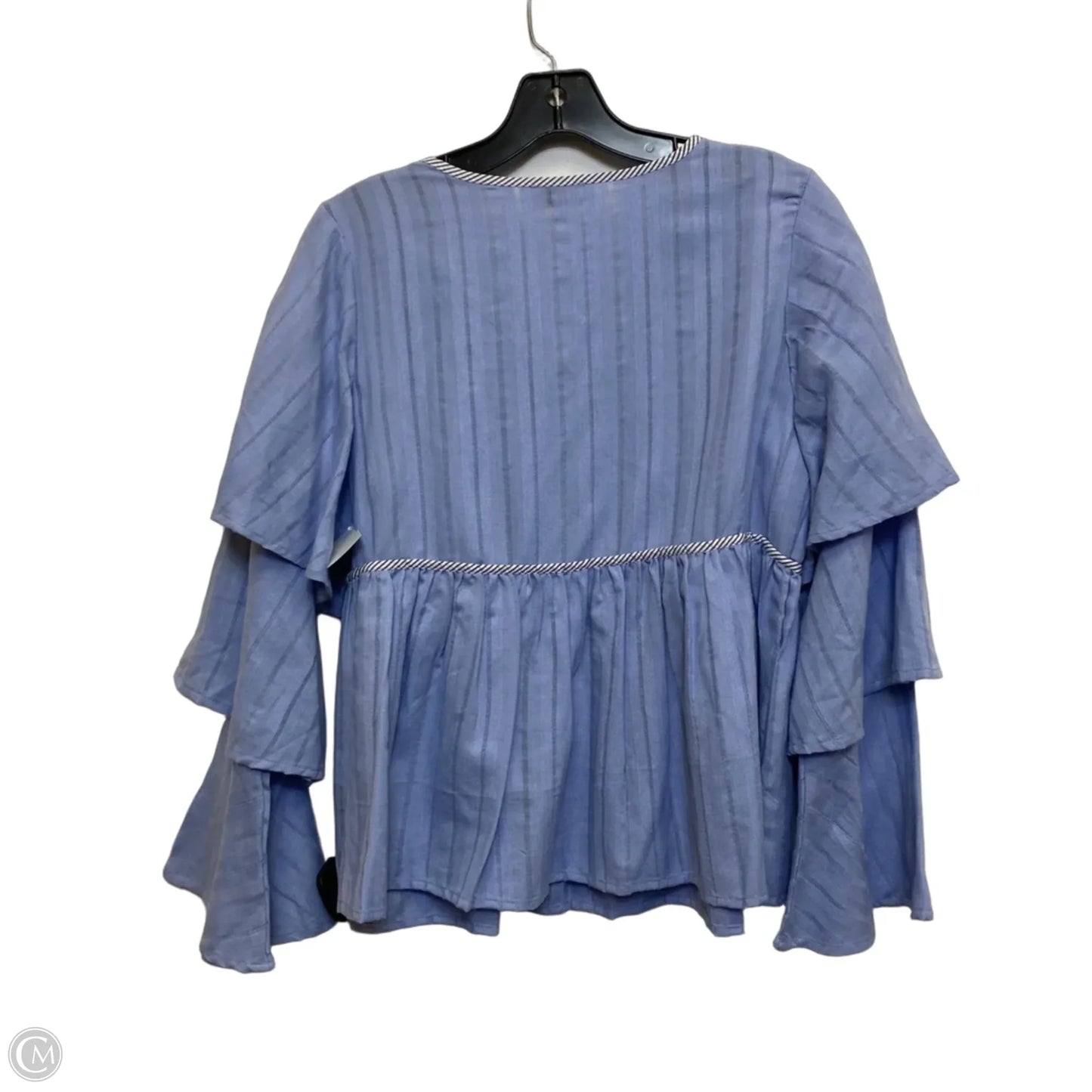 Top Long Sleeve By Crown And Ivy In Blue, Size: S