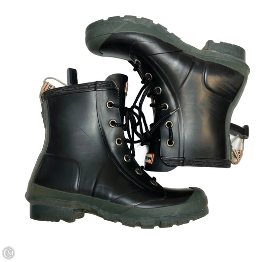 Boots Designer By Hunter In Black & Green, Size: 5