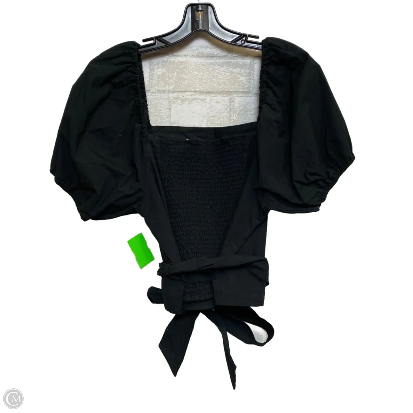 Top Short Sleeve By Levis In Black, Size: M