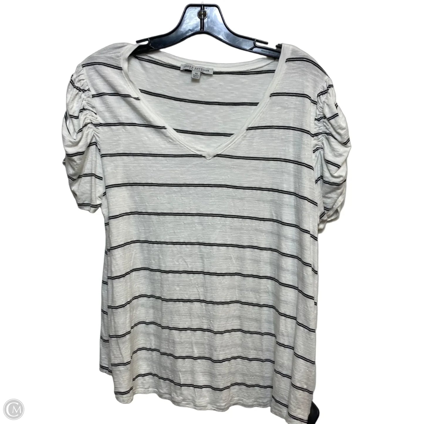 Top Short Sleeve By Green Envelope In White, Size: Xl