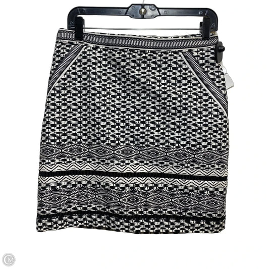 Skirt Mini & Short By White House Black Market In Black & White, Size: S