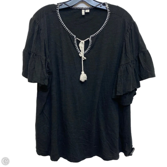 Top Short Sleeve By Cato In Black, Size: 1x