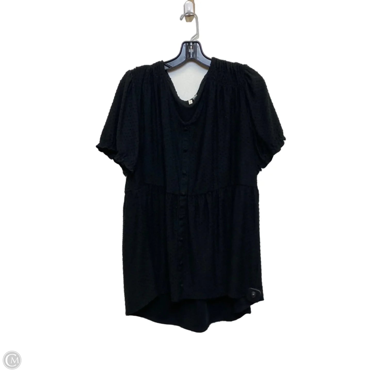 Top Short Sleeve By Cato In Black, Size: 1x