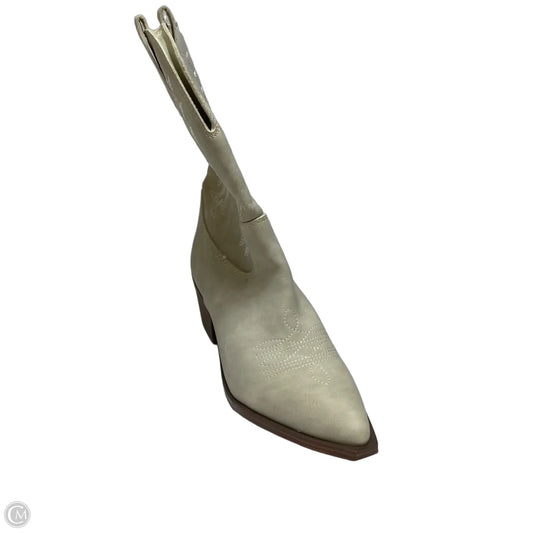 Boots Western By Indigo Rd In Cream, Size: 6.5