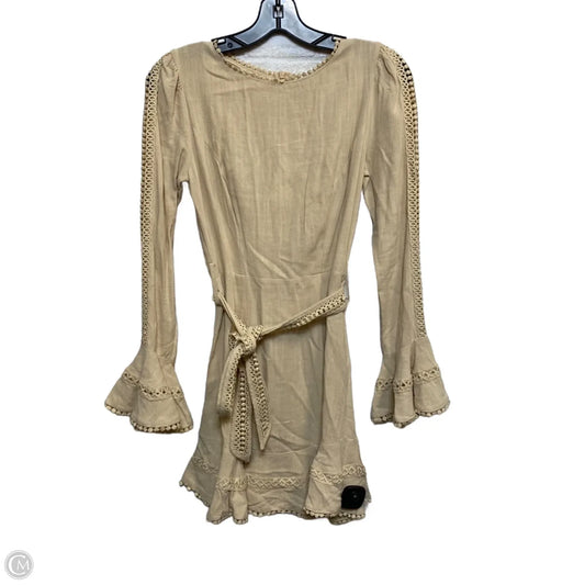 Dress Casual Short By Selfie In Cream, Size: Xs