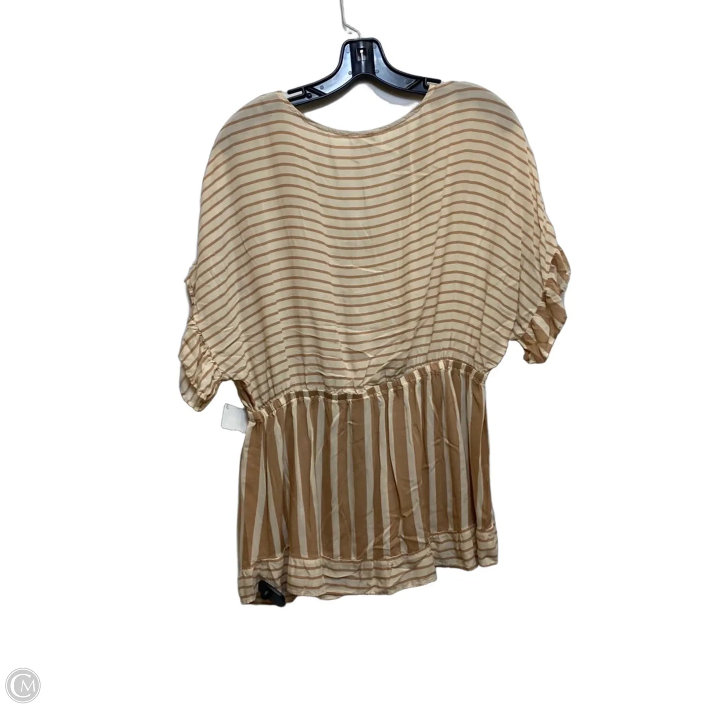 Top Short Sleeve By Cato In Tan, Size: L
