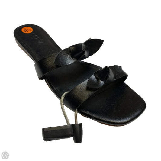 Sandals Flats By J. Crew In Black, Size: 8.5