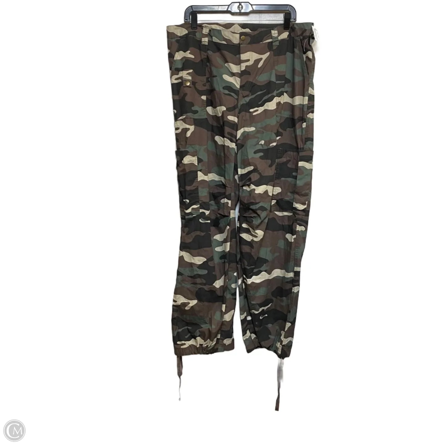 Pants Cargo & Utility By Wild Fable In Camouflage Print, Size: L