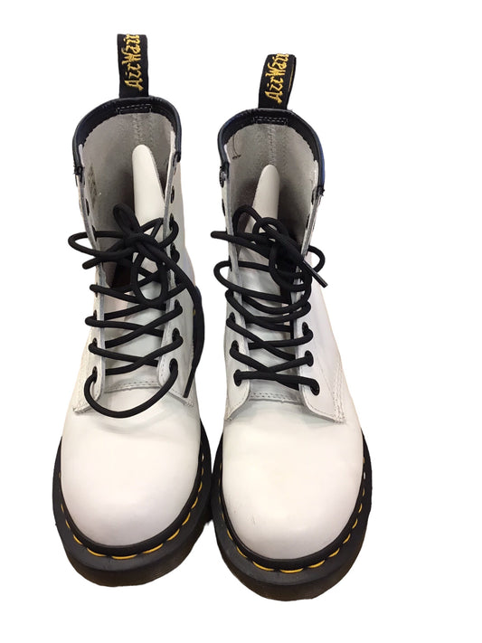 White Boots Combat Dr Martens, Size 6