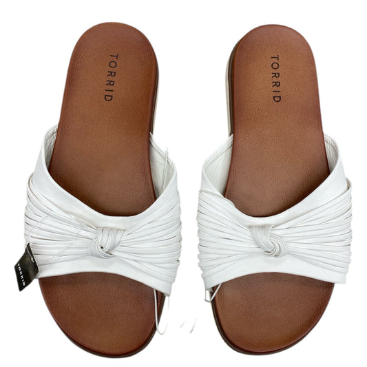 Sandals Flats By Torrid In White, Size:9