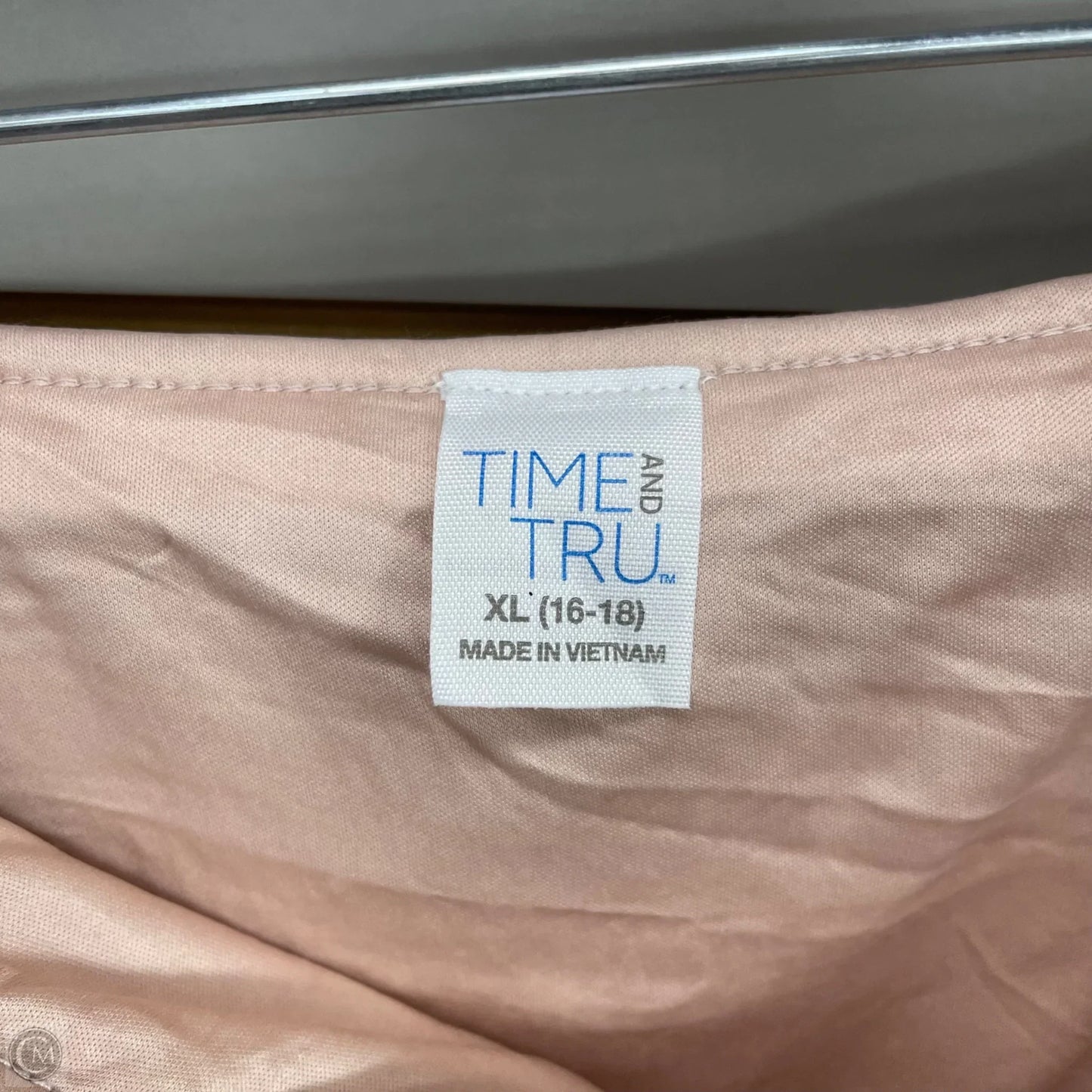 Skirt Midi By Time And Tru In Rose Gold, Size: Xl