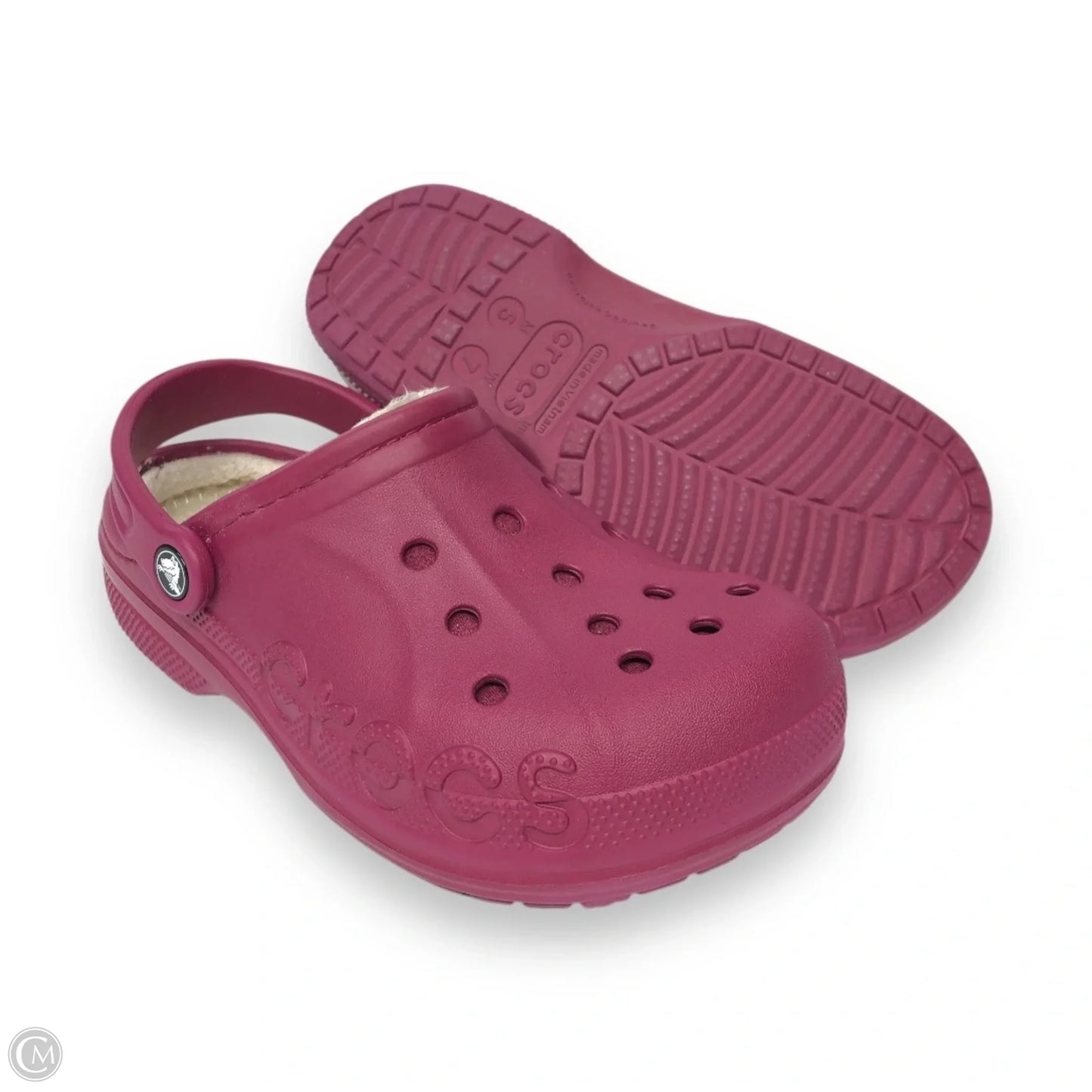 Shoes Flats By Crocs In Maroon, Size: 7