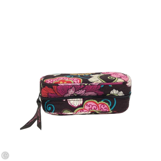 Accessory Tag By Vera Bradley, Size: