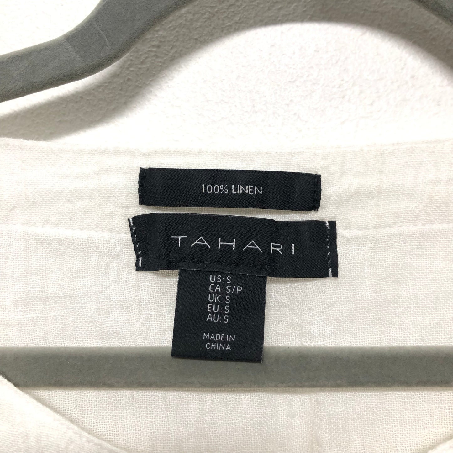 White Top Short Sleeve T Tahari, Size S