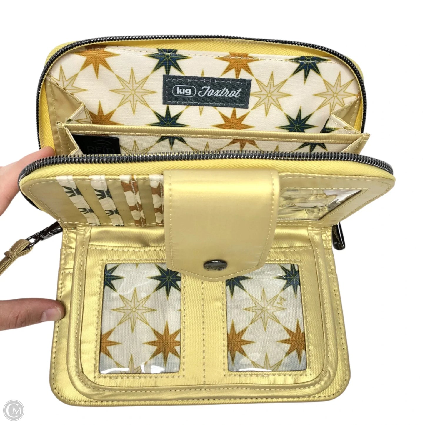 Wristlet By Lug, Size: Medium