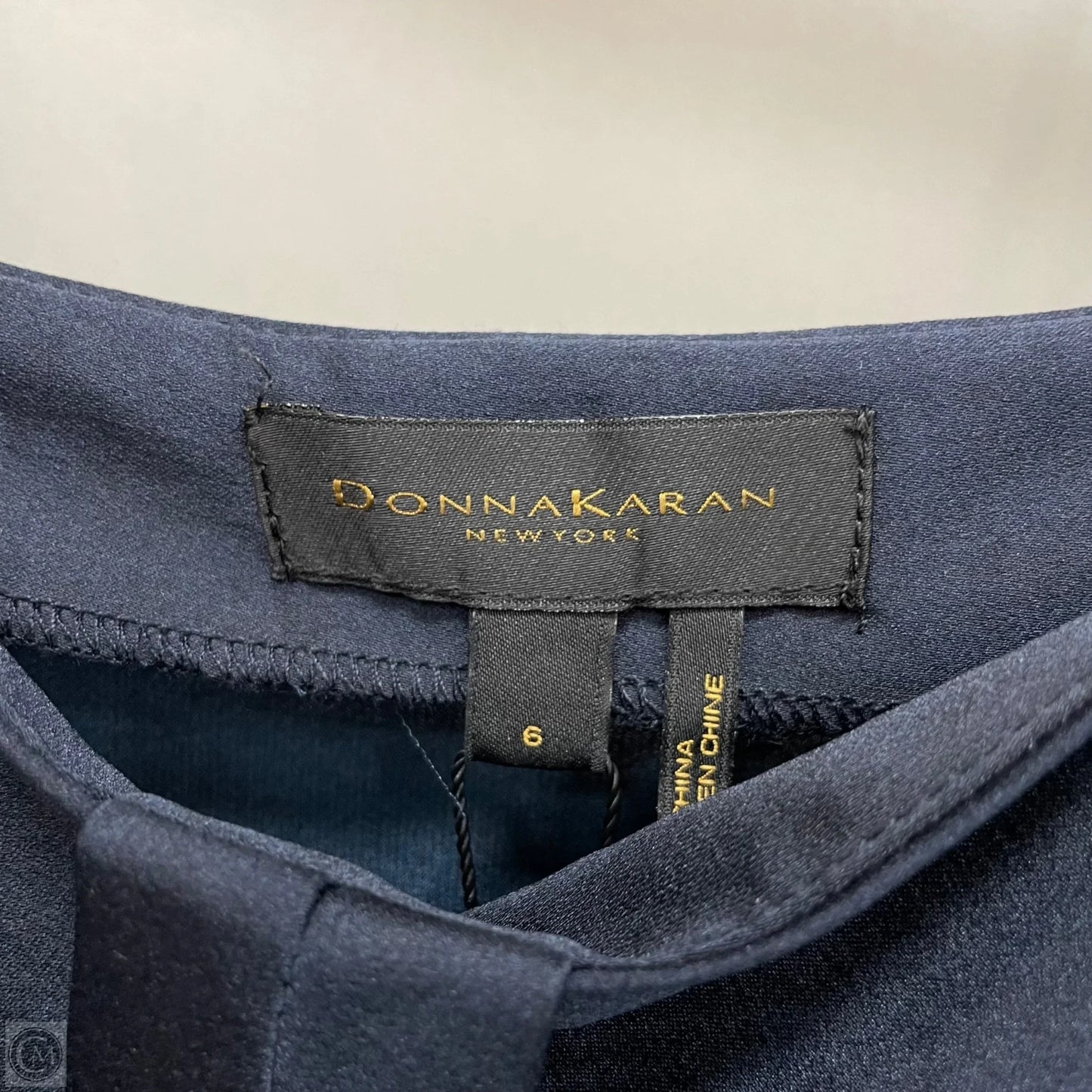 Dress Casual Short By Donna Karan In Blue & White, Size: 6