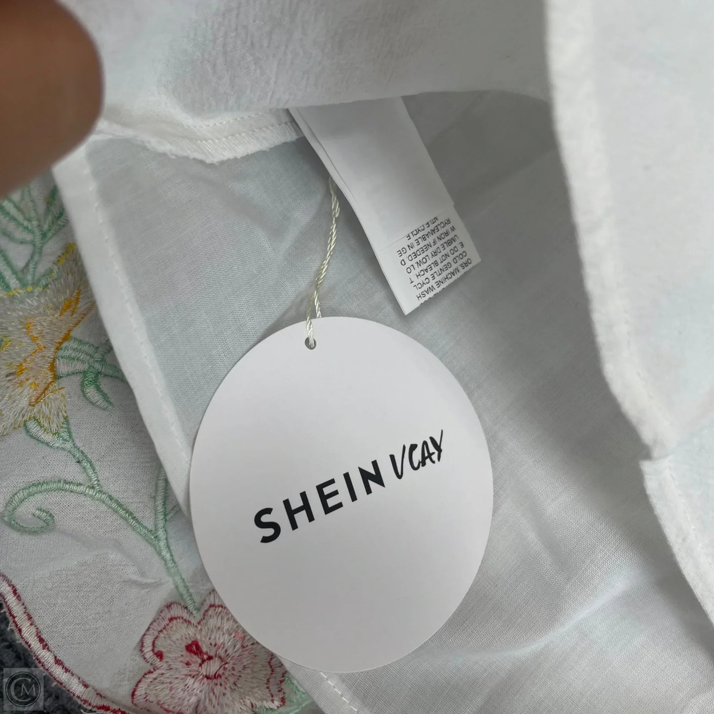 Top Sleeveless By Shein In White, Size: 12