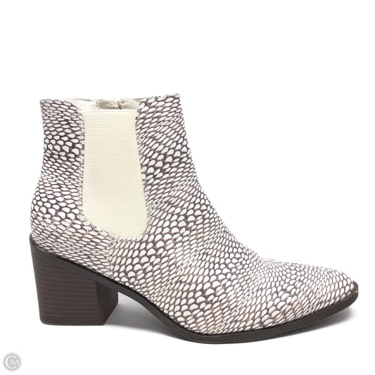 Boots Ankle Heels By Limited In Brown & White, Size: 6.5