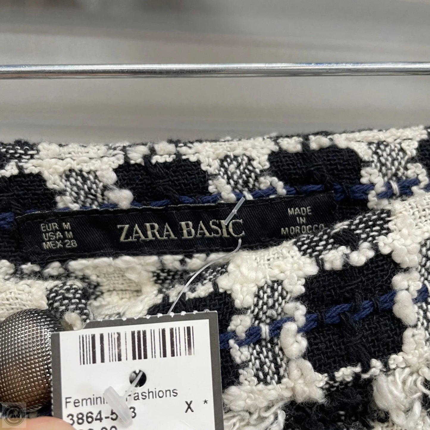 Skirt Mini & Short By Zara Basic In Plaid Pattern, Size: M