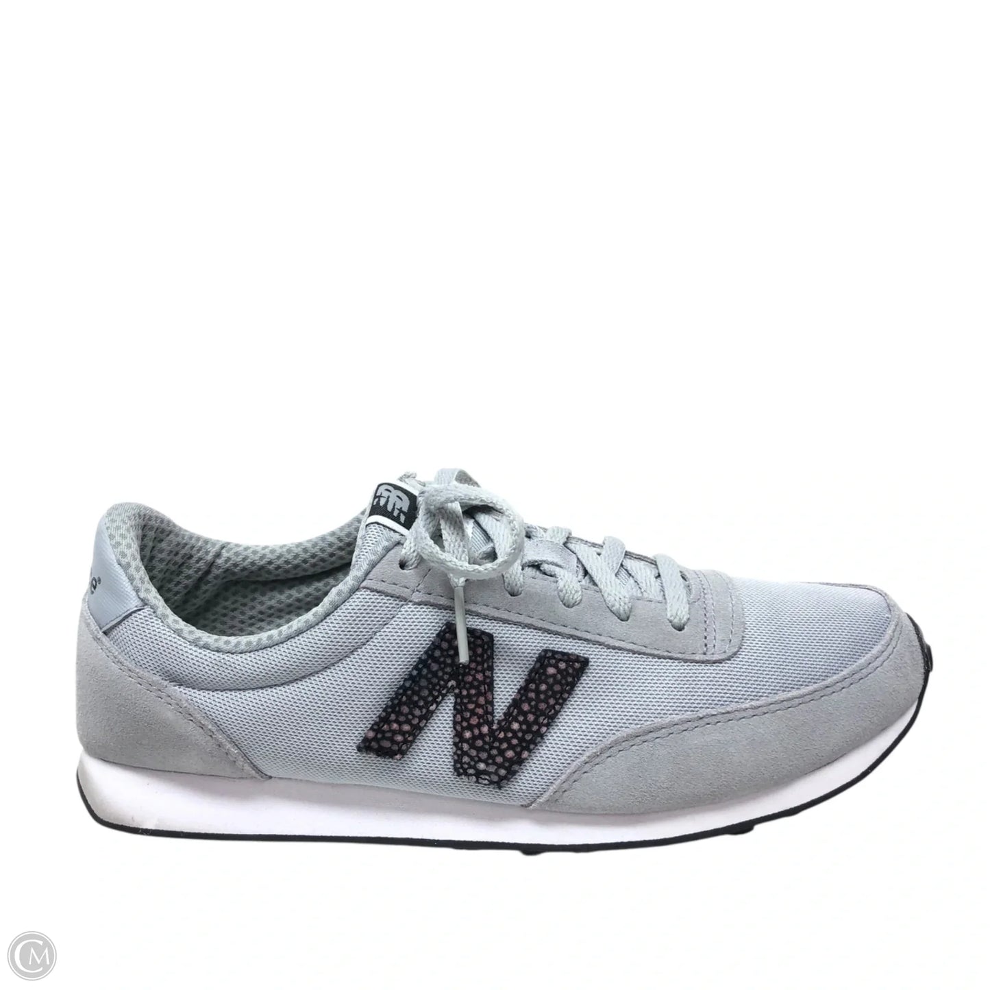Shoes Sneakers By New Balance In Grey, Size: 9