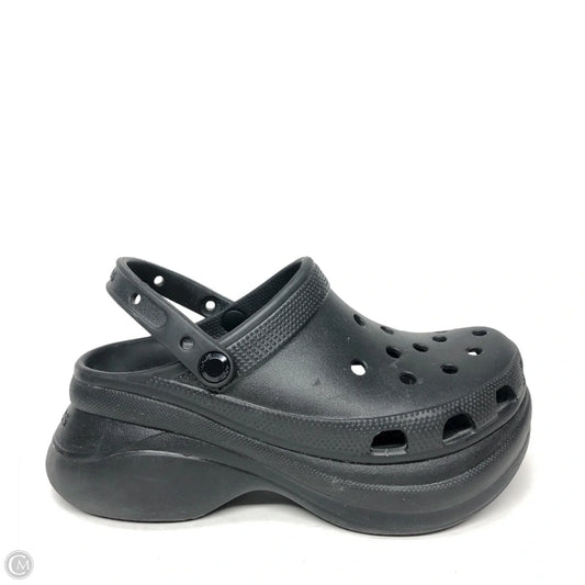 Shoes Heels Platform By Crocs In Black, Size: 9