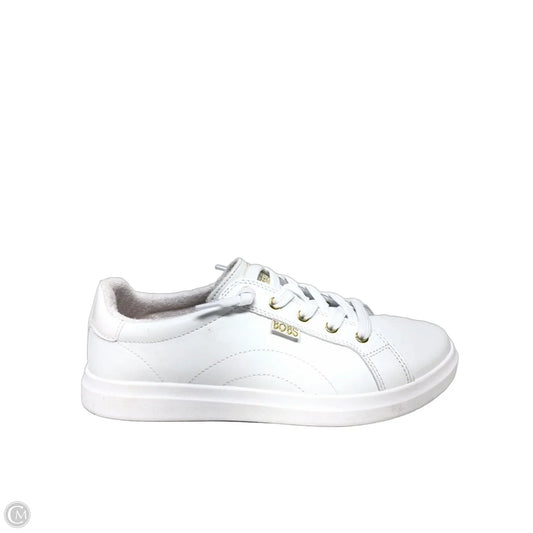 Shoes Sneakers By Bobs In White, Size: 7.5