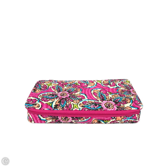 Accessory Tag By Vera Bradley, Size: Large