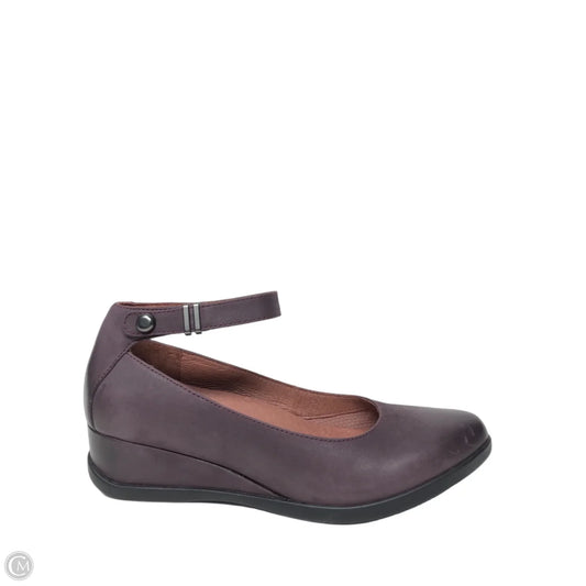 Shoes Heels Wedge By Dansko In Purple, Size: 9.5