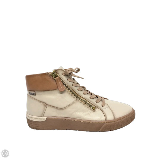 Shoes Sneakers By Pikolinos In Brown, Size: 10.5