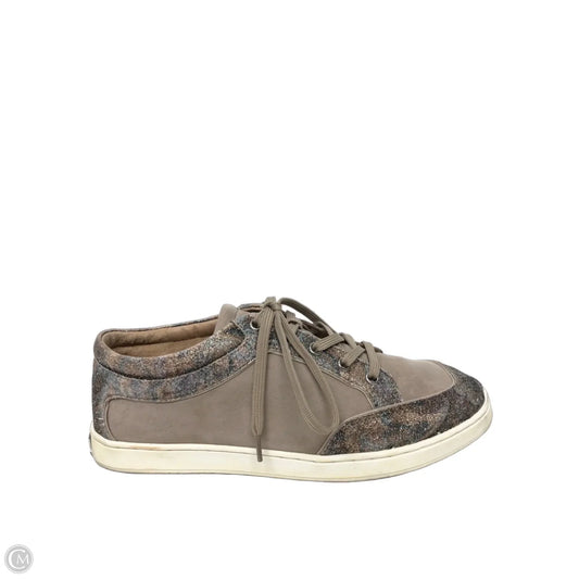 Shoes Sneakers By Antonio Melani In Taupe, Size: 7.5
