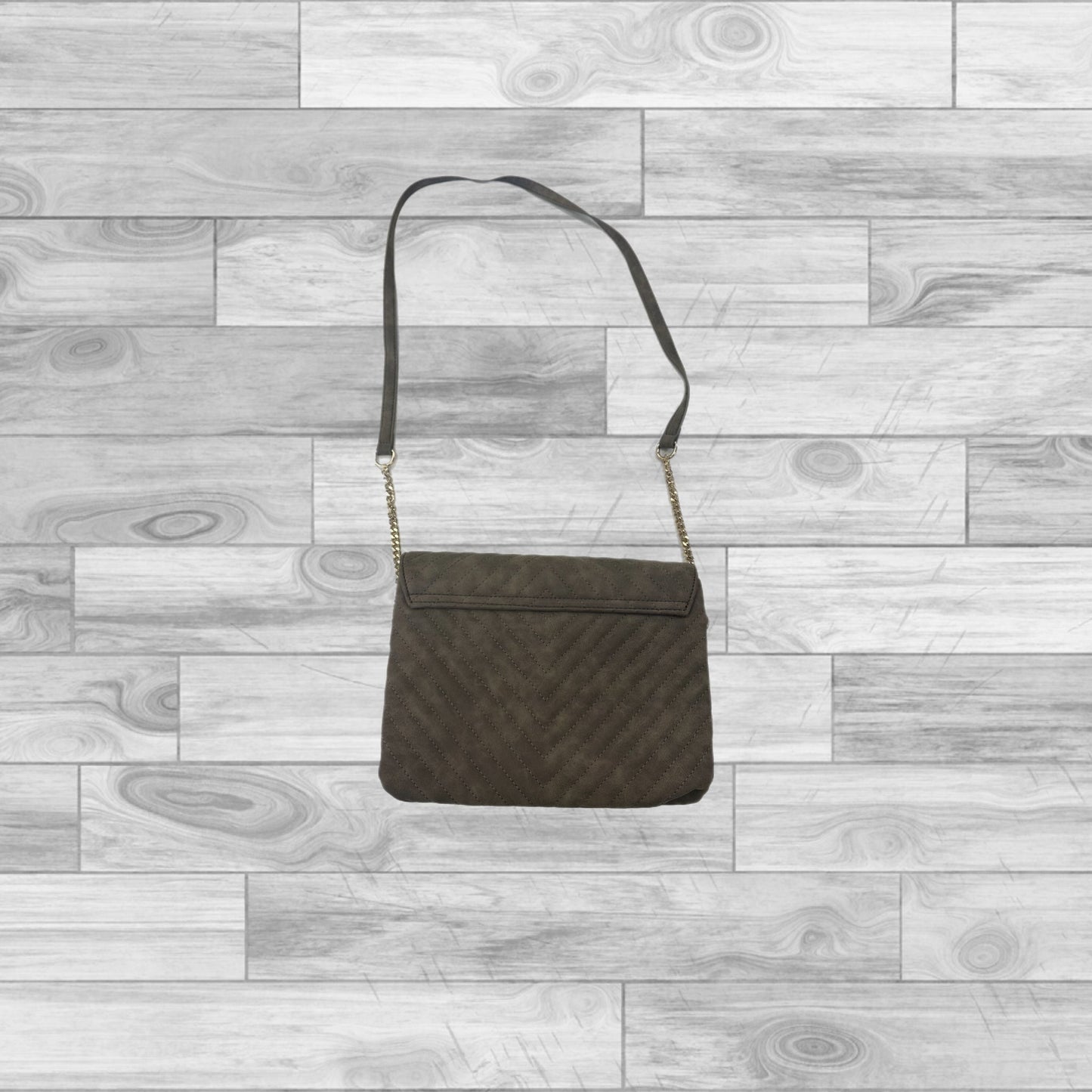 Crossbody Clothes Mentor, Size Medium