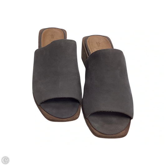 Shoes Designer By Frye In Grey, Size: 7