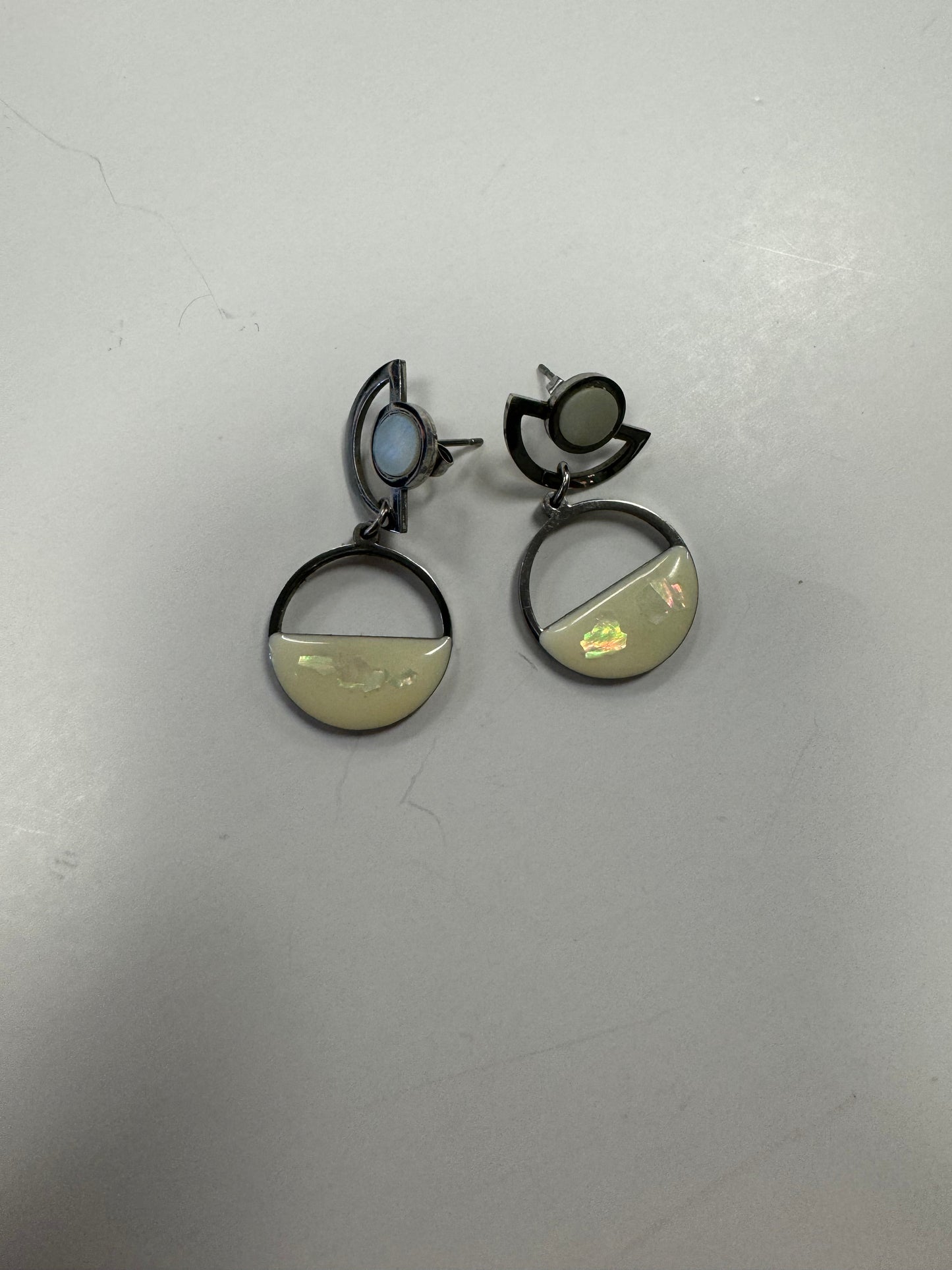 Earrings Dangle/drop By Clothes Mentor