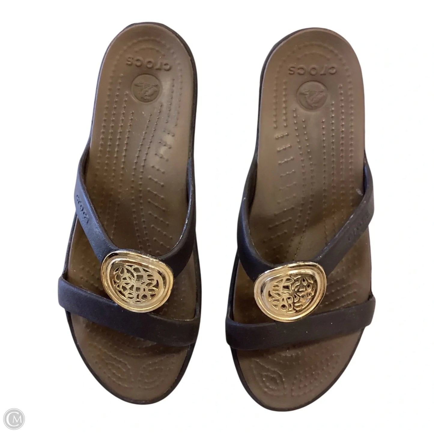 Sandals Flats By Crocs In Brown & Gold, Size: 6