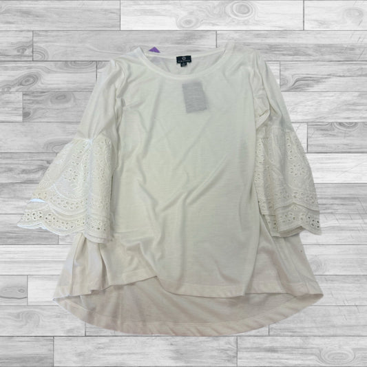 Top Short Sleeve By Clothes Mentor In White, Size: M