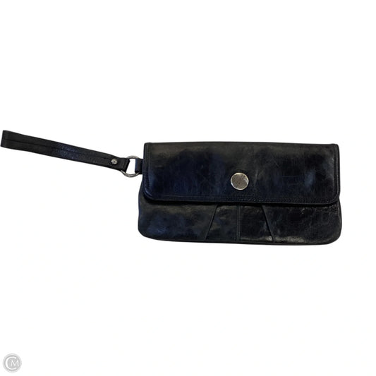 Wristlet By Kenneth Cole, Size: Medium