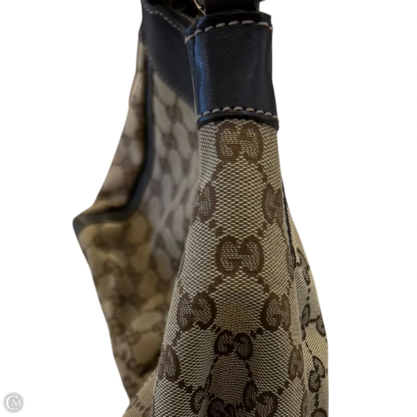 Handbag Luxury Designer By Gucci, Size: Medium