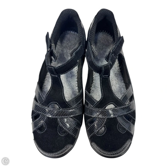 Shoes Flats By Cmc In Black, Size: 8