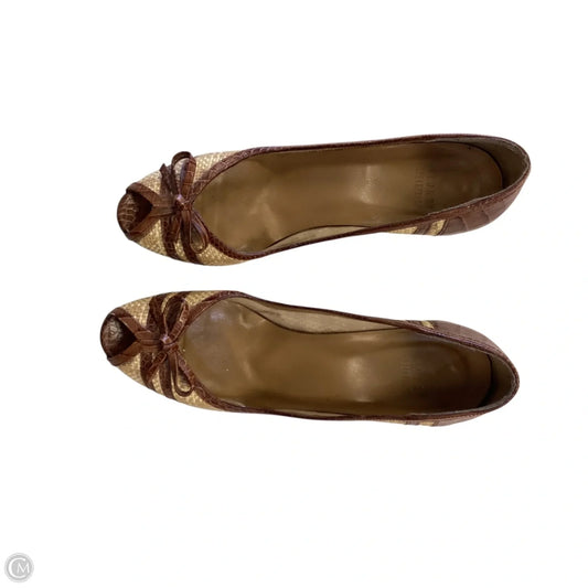 Shoes Designer By Stuart Weitzman In Tan, Size: 7.5