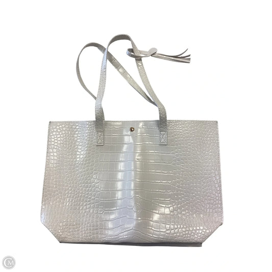 Tote By Clothes Mentor, Size: Medium