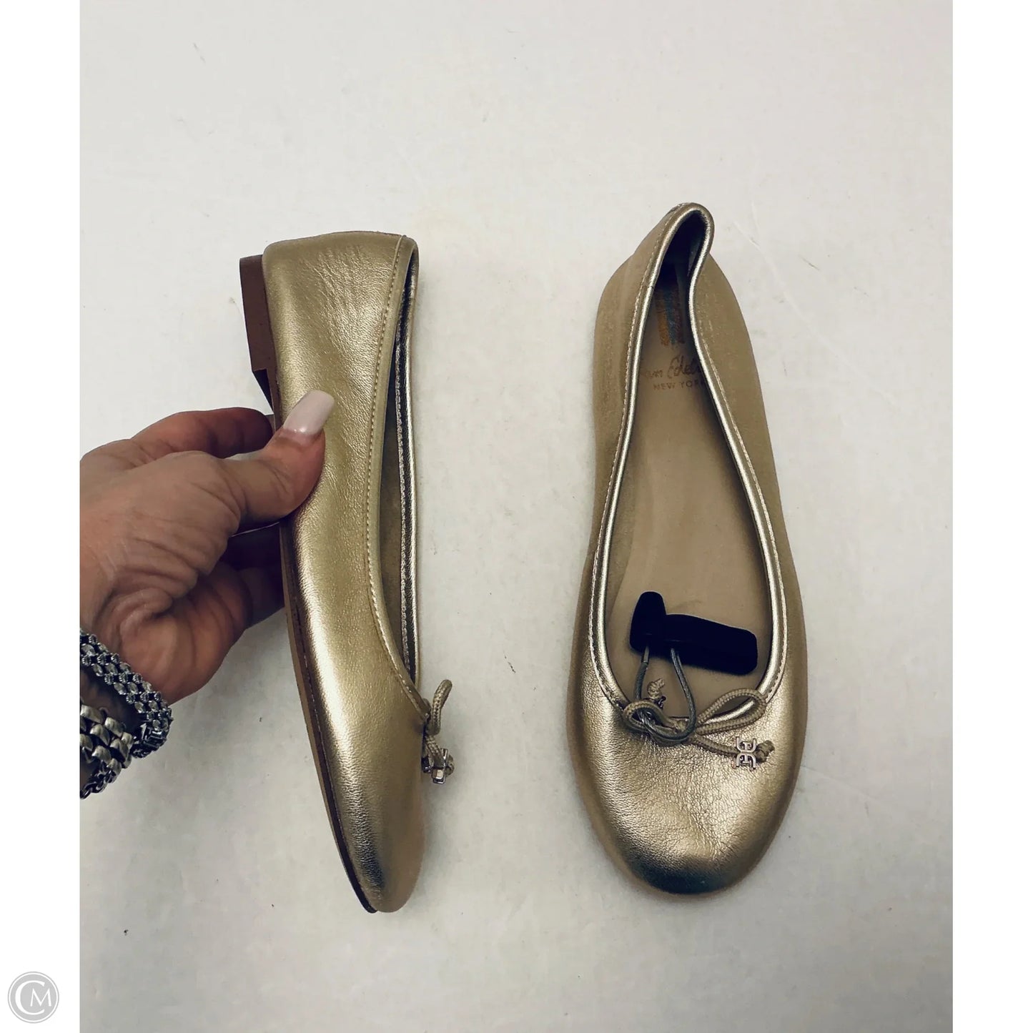 Shoes Flats By Sam Edelman In Gold, Size: 6