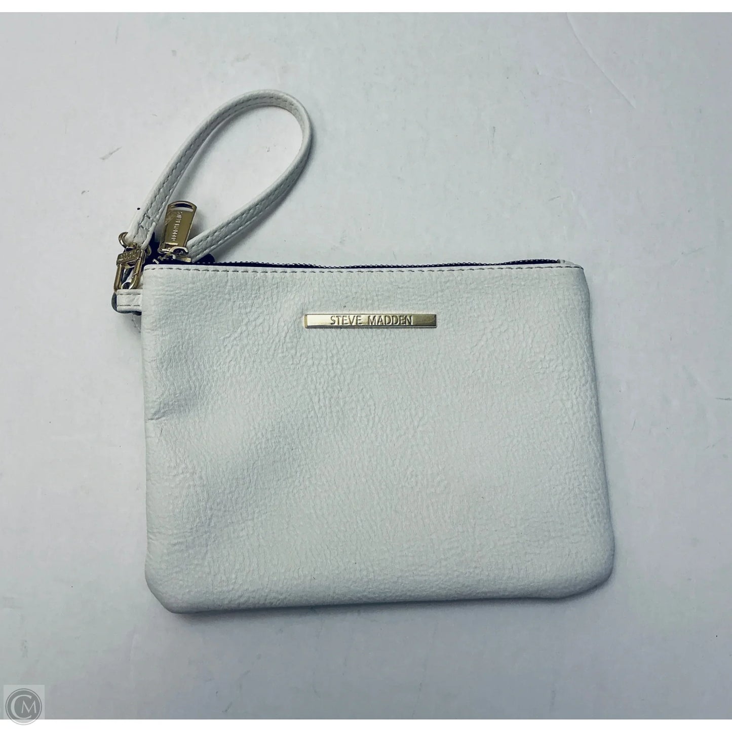 Wristlet By Steve Madden, Size: Medium