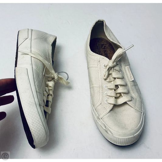 Shoes Sneakers By Clothes Mentor In White, Size: 8