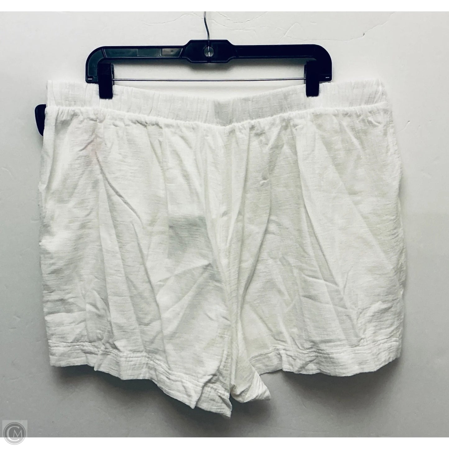 Shorts By Fabletics In White, Size: 2x